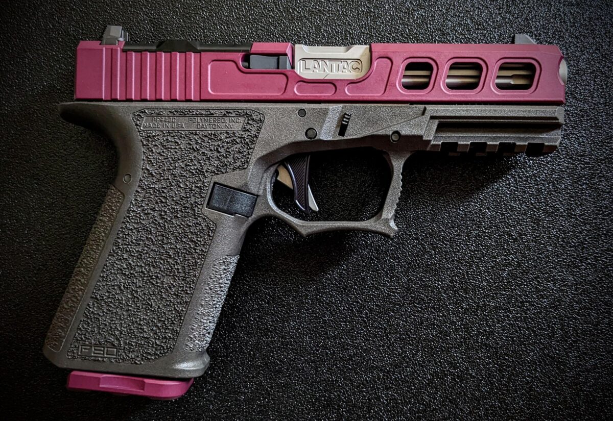 New!GLOCK 19 Gen5 Semi-Auto Pistol with Black Cherry Slide